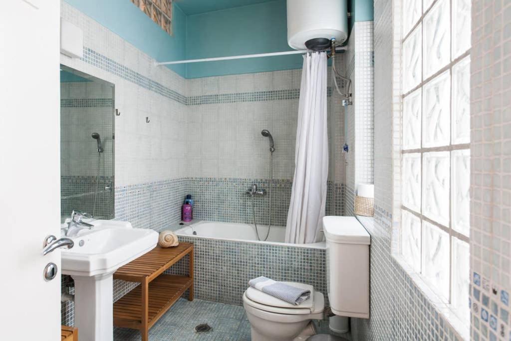 Mid Century 3 Bdr City Centre Townhouse Atina Dış mekan fotoğraf